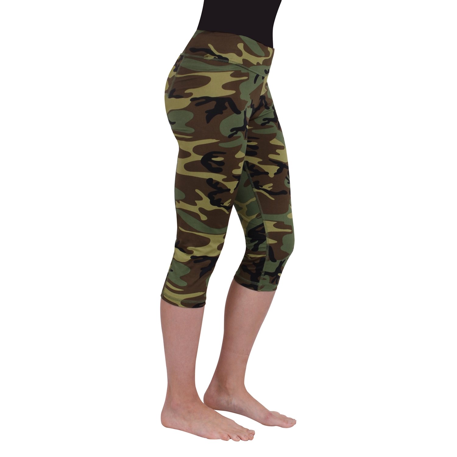 camo capri cargo pants