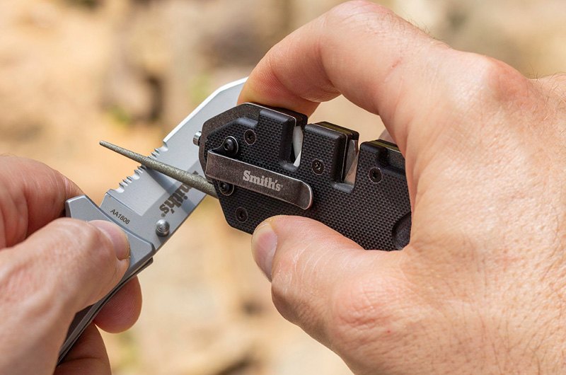 Smith's PP1-Mini Tactical Knife Sharpener Instructions & Review