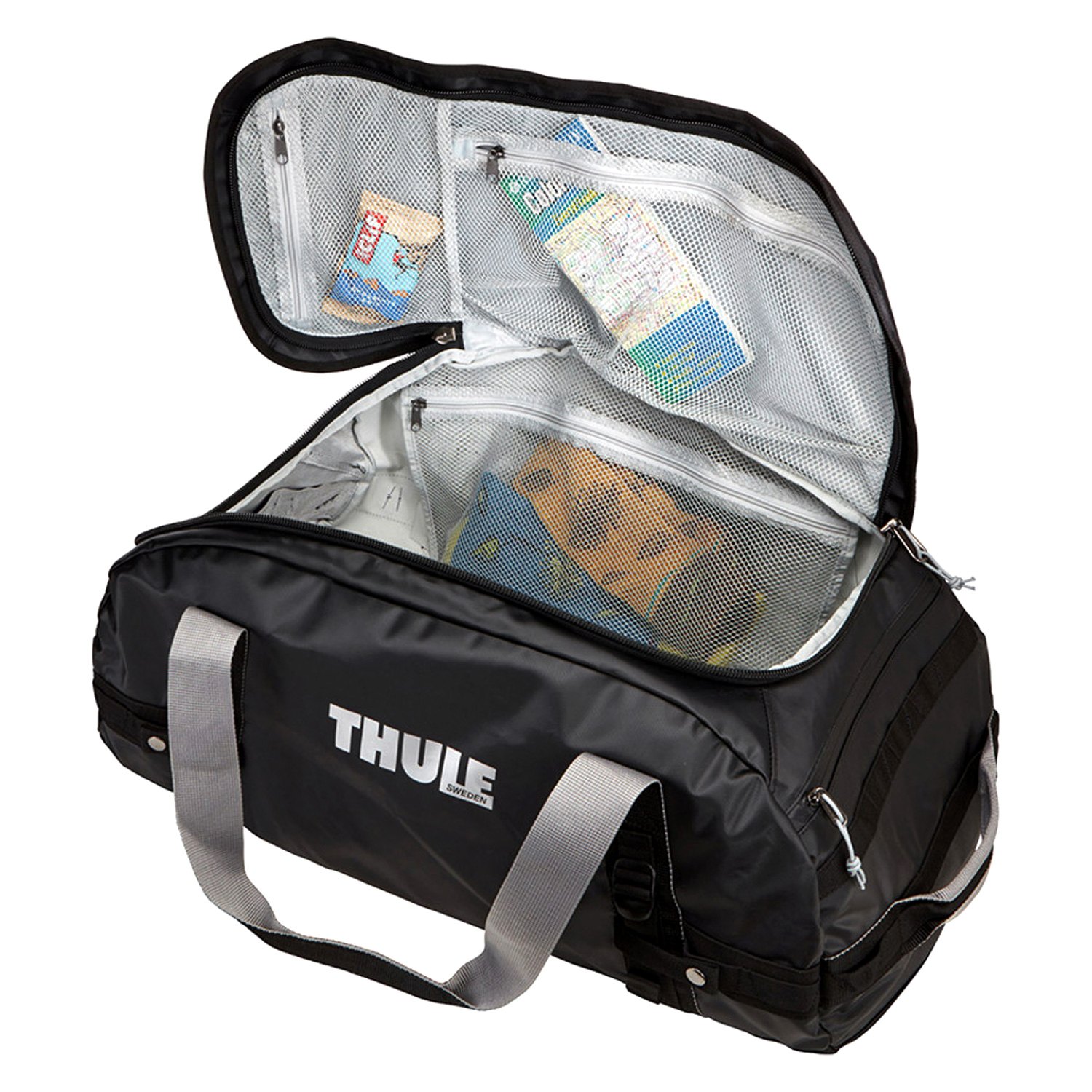 thule travel luggage